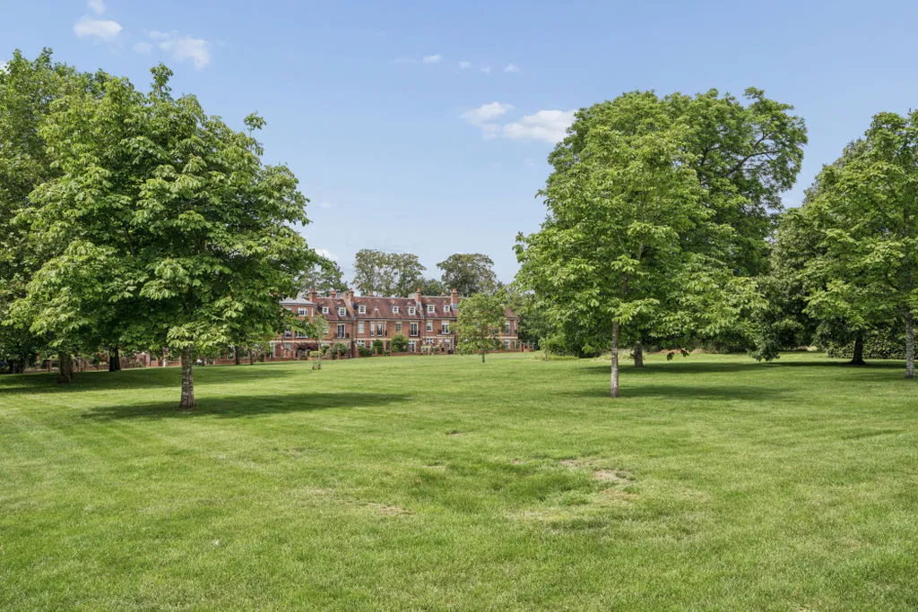 Wethered Park, Marlow SL7 2BJ, photo 10