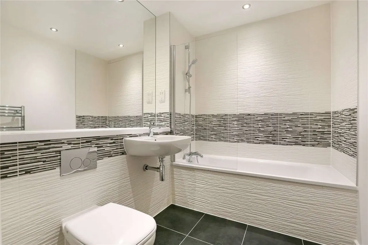 Number One Bristol, Lewins Mead, BS1, photo 6