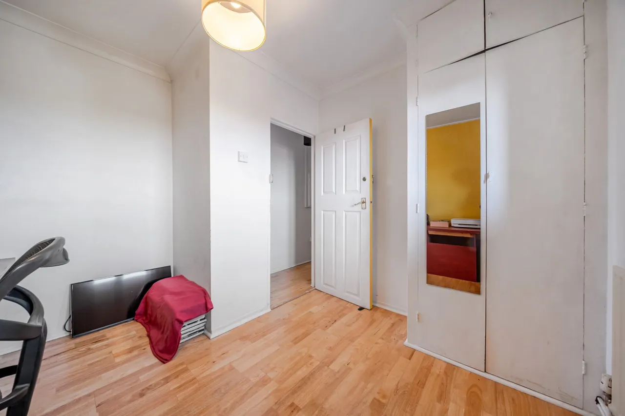 Crawford Estate, SE5, photo 8