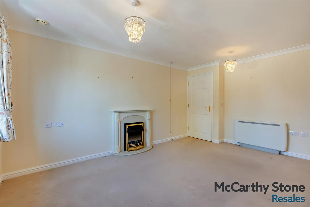 Grange Road, Uckfield, TN22, photo 3