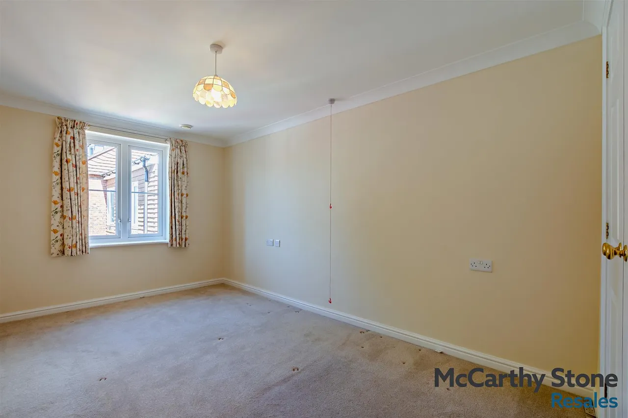 Grange Road, Uckfield, TN22, photo 10