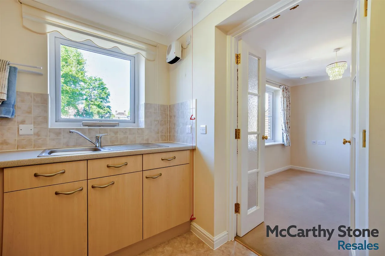 Grange Road, Uckfield, TN22, photo 7