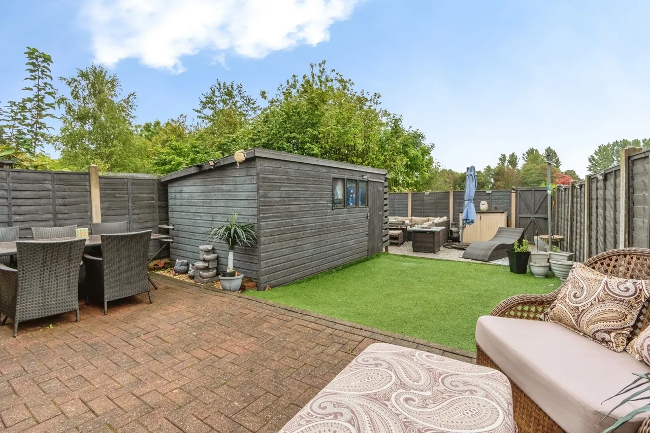 Wrexham Avenue, Walsall, WS2, photo 18