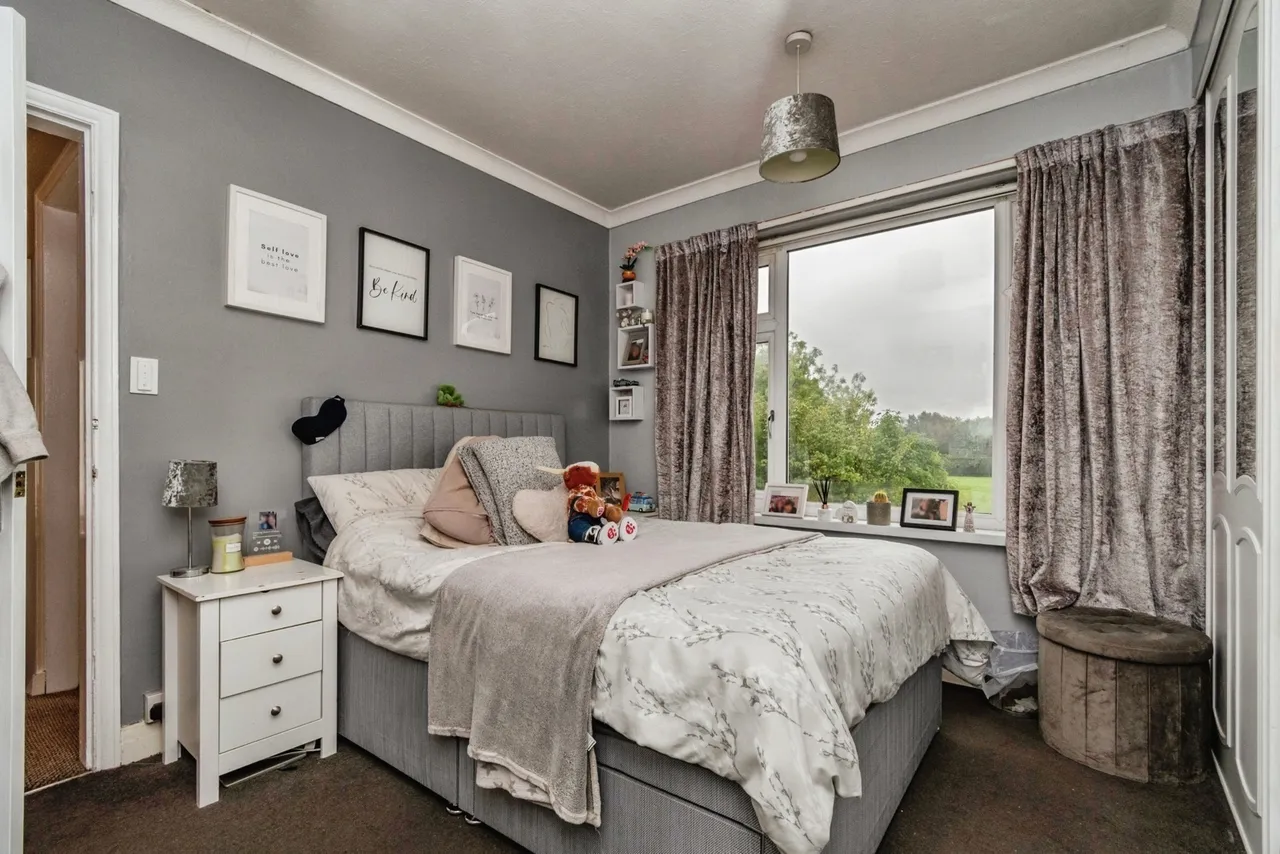 Wrexham Avenue, Walsall, WS2, photo 11