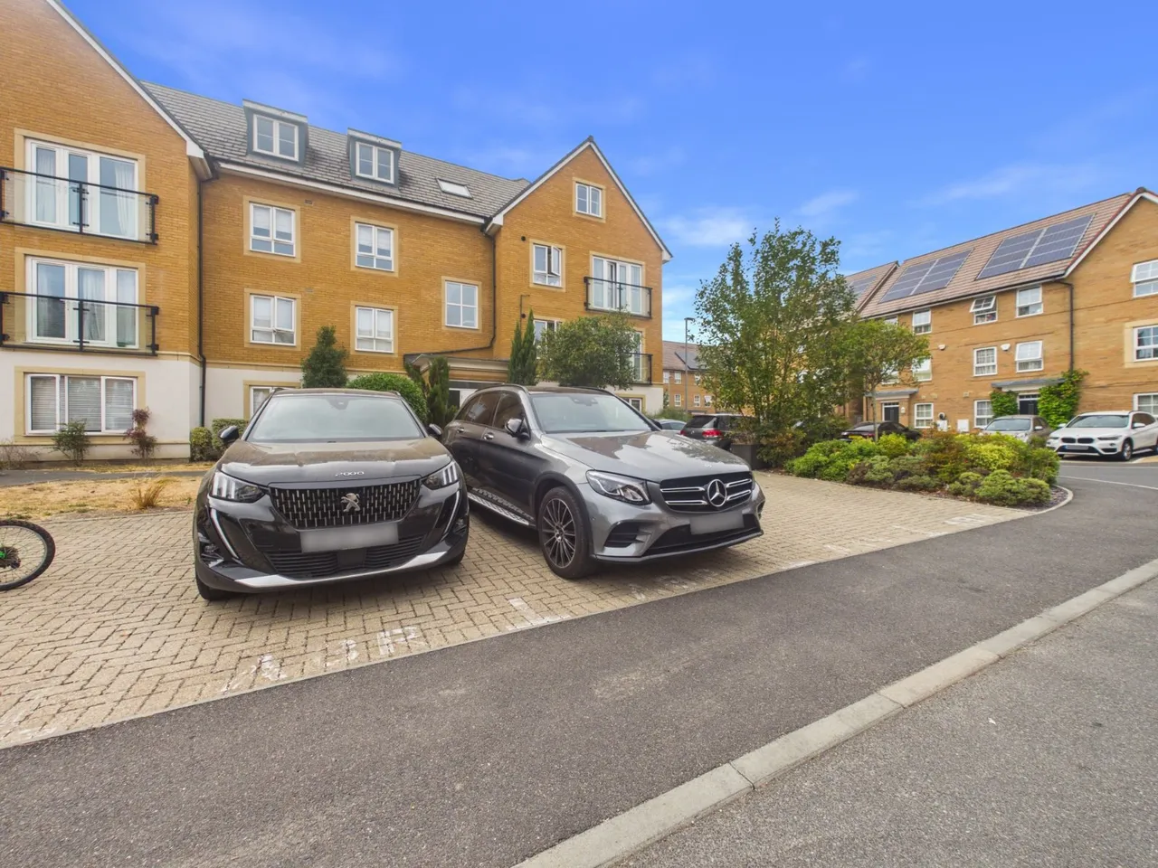 Langley, Berkshire, photo 15