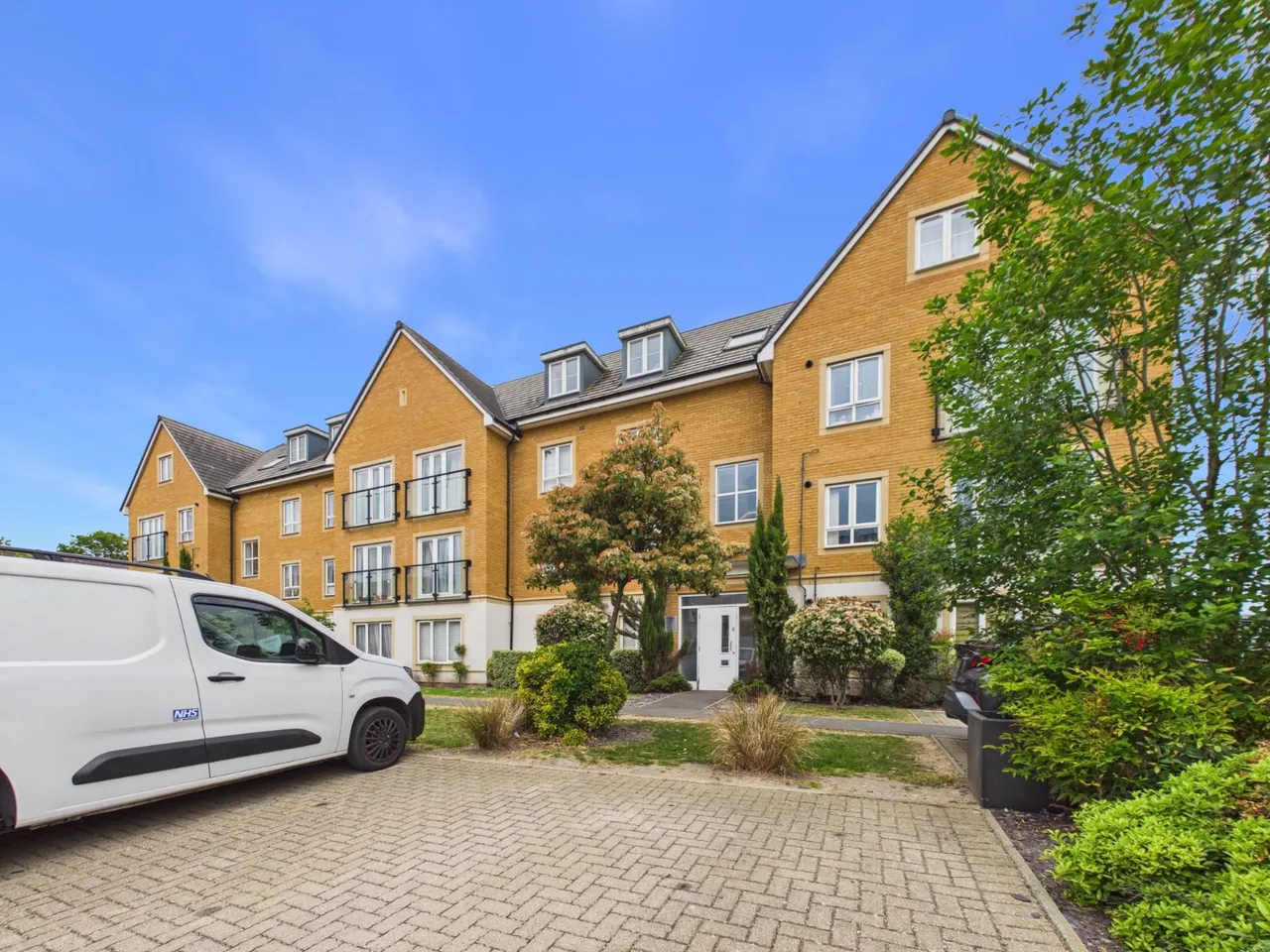 Langley, Berkshire, photo 4
