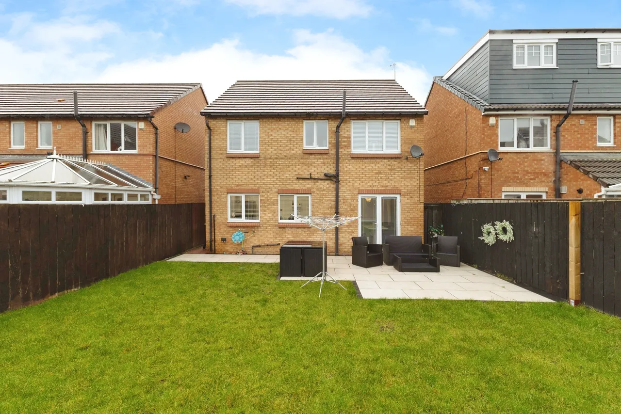 Trevose Close, Redcar, TS10, photo 15