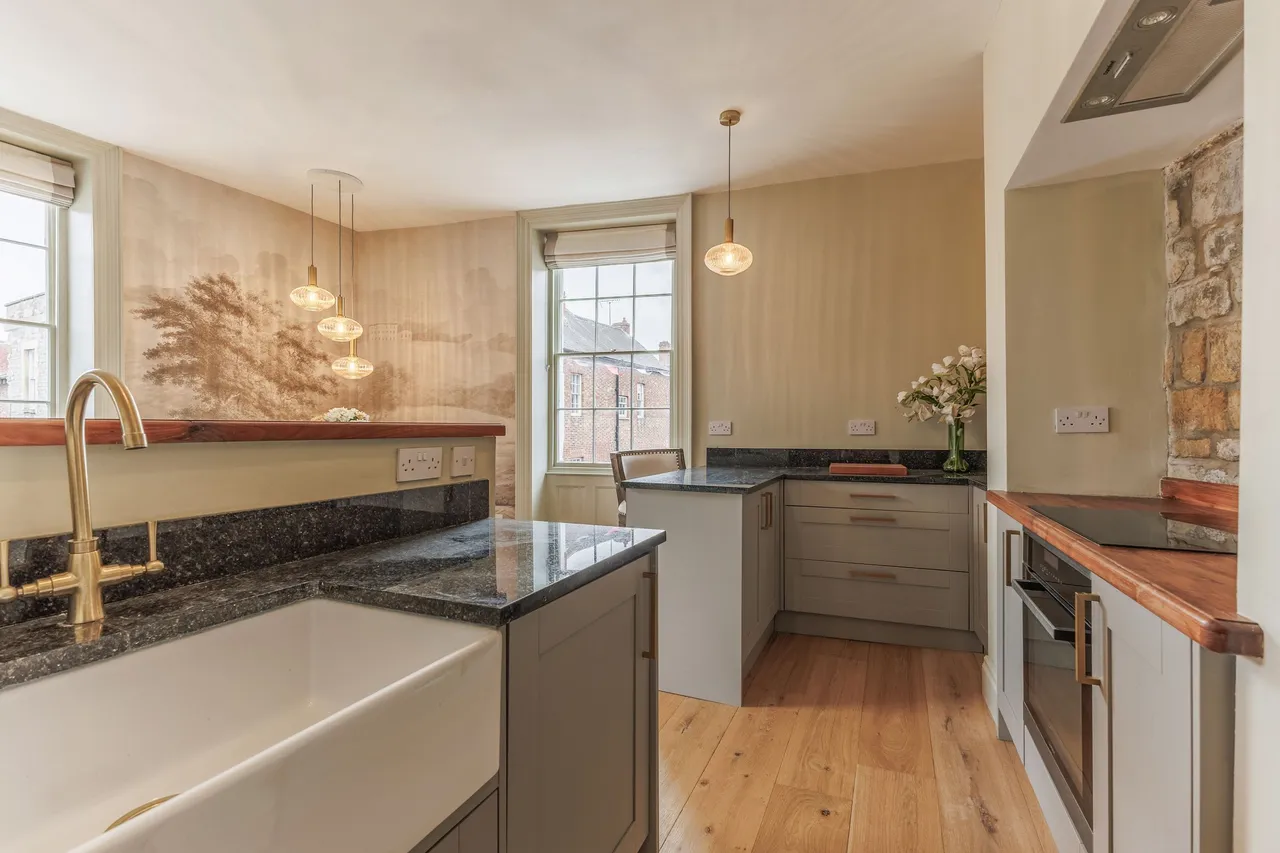 West Street, Bondgate House West Street, CV36, photo 5