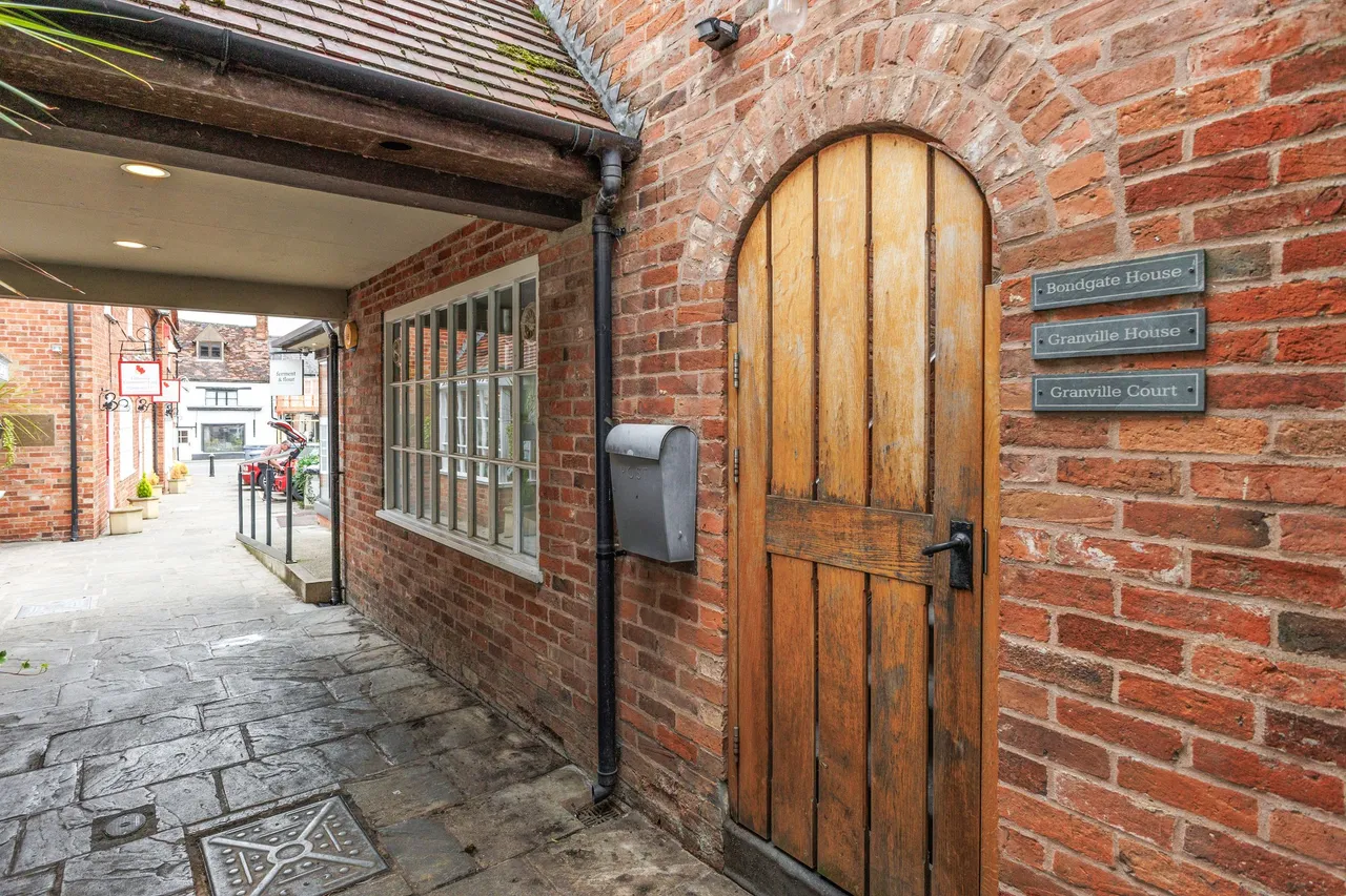 West Street, Bondgate House West Street, CV36, photo 18