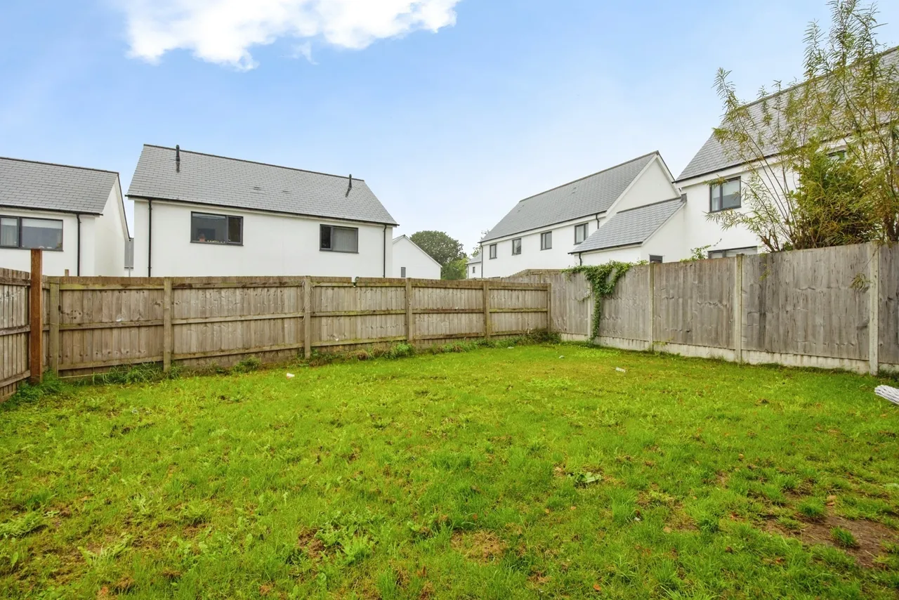 Kober Way, St. Austell, PL25, photo 14