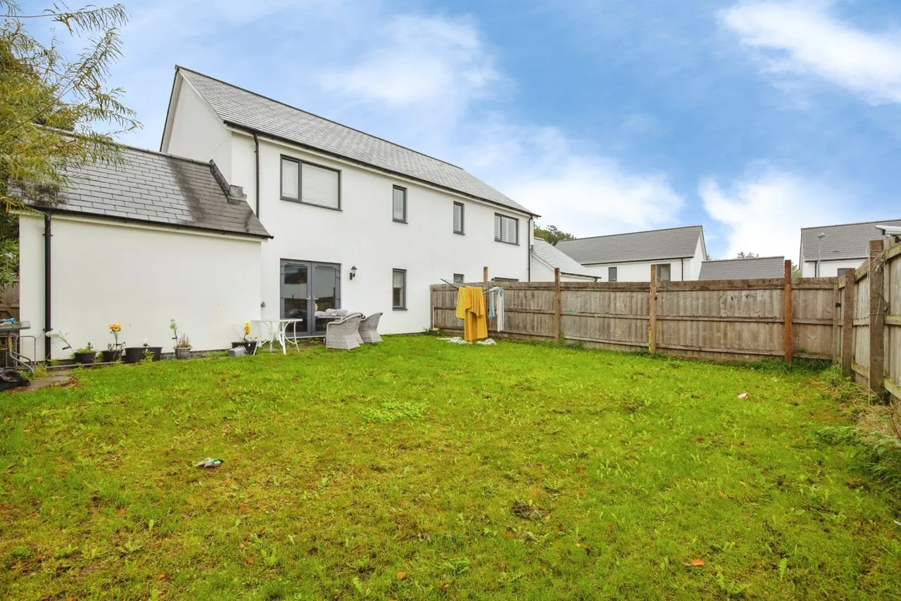Kober Way, St. Austell, PL25, photo 2