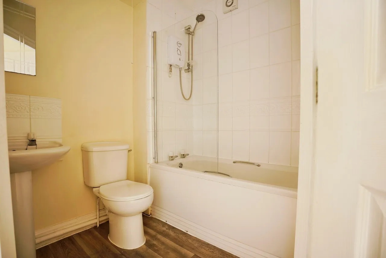 High Street, Shirehampton, BS11, photo 8