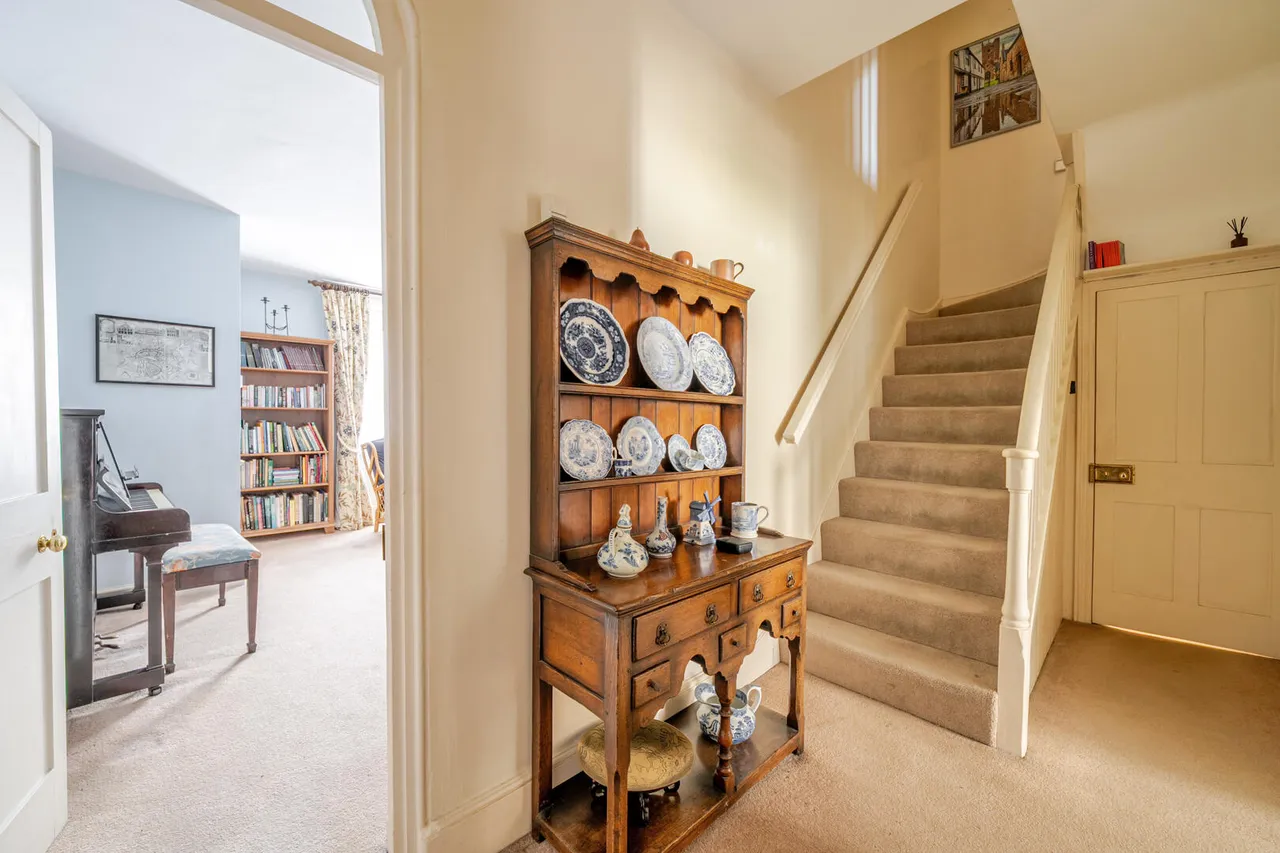 Long Street, Devizes, SN10, photo 14
