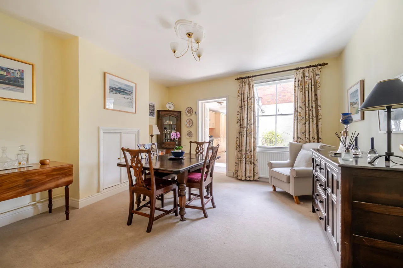 Long Street, Devizes, SN10, photo 4