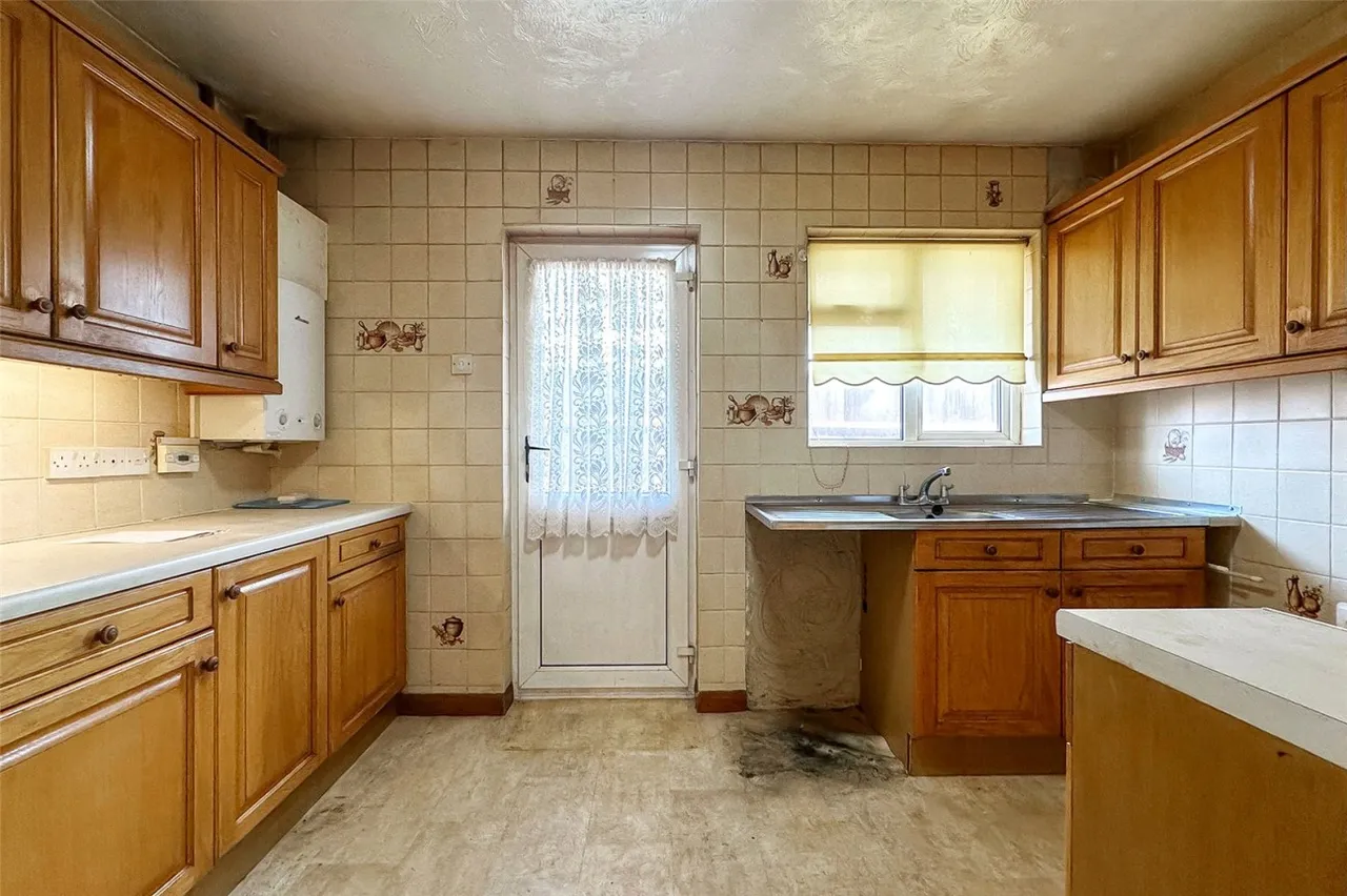 Rustington, Littlehampton, BN16, photo 4