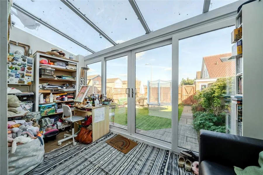 Sutton Road, Speen, RG14, photo 8