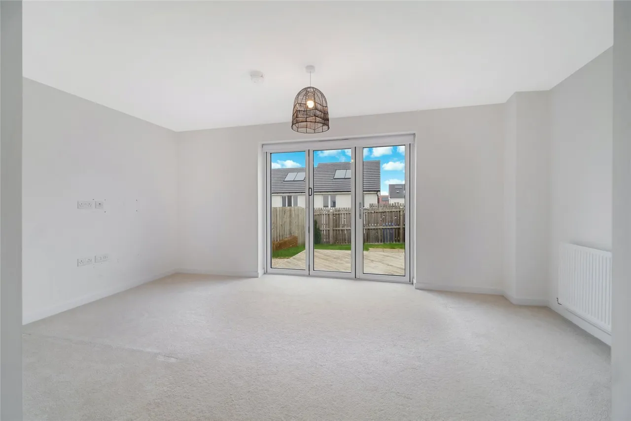 Ardcrags Terrace, East Kilbride, Glasgow, South Lanarkshire, G75, photo 2