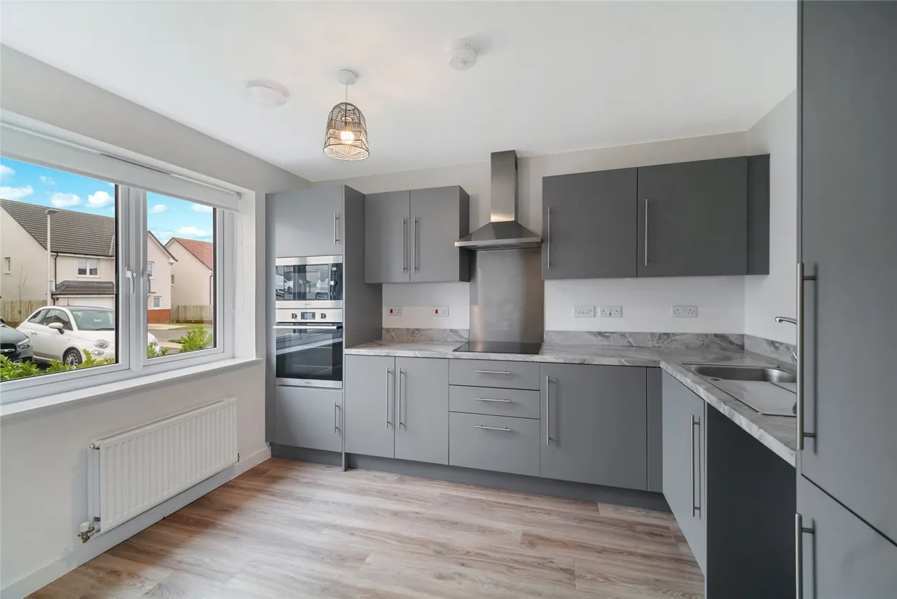 Ardcrags Terrace, East Kilbride, Glasgow, South Lanarkshire, G75, photo 4