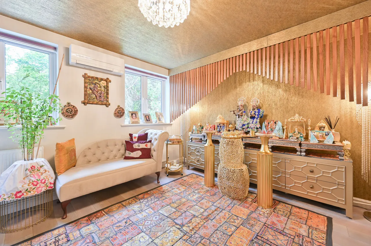 5 Aurora Close, Watford, photo 10