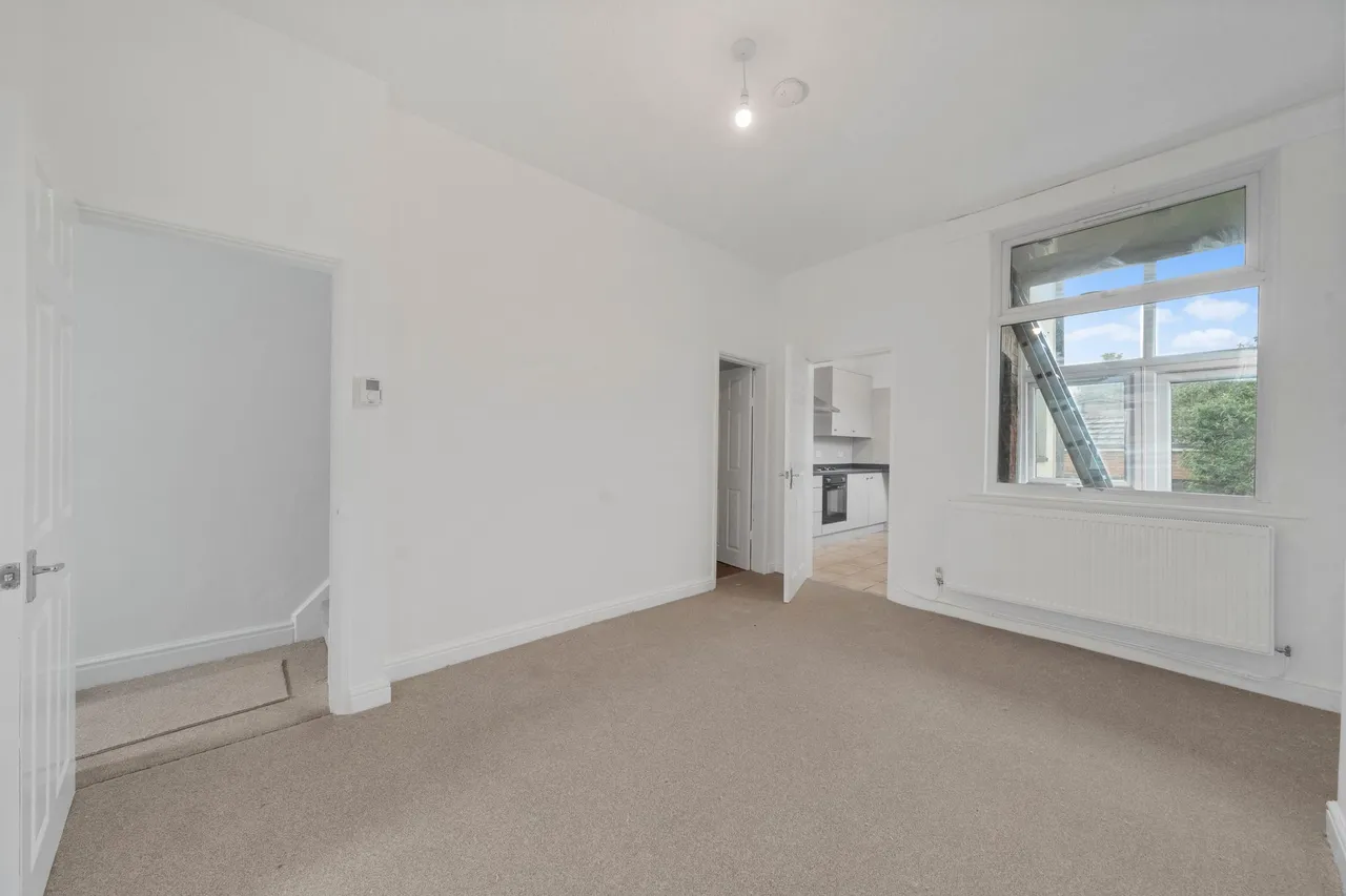 Rectory Road, Ashton-in-Makerfield, Wigan, Wigan, WN4 0QD, photo 6