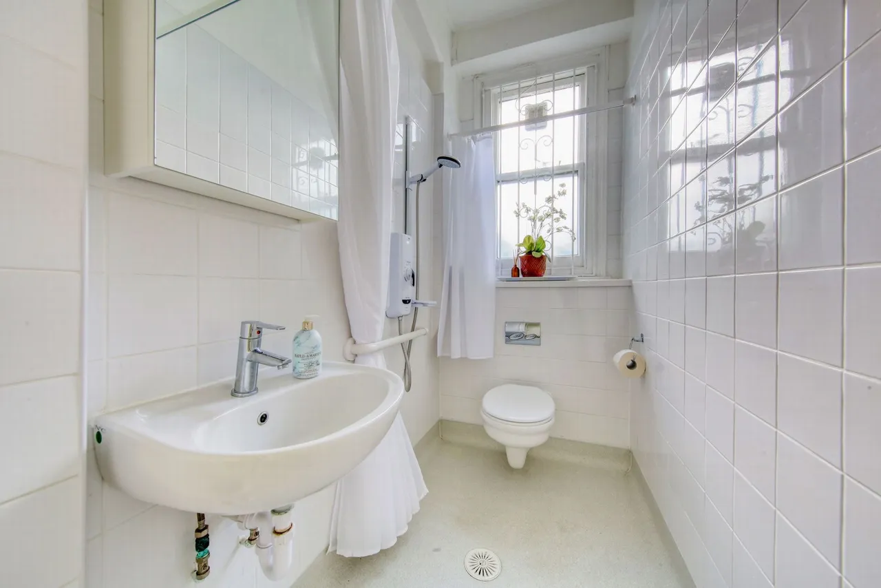 Earlsfield Road, London, SW18 3DB, photo 5