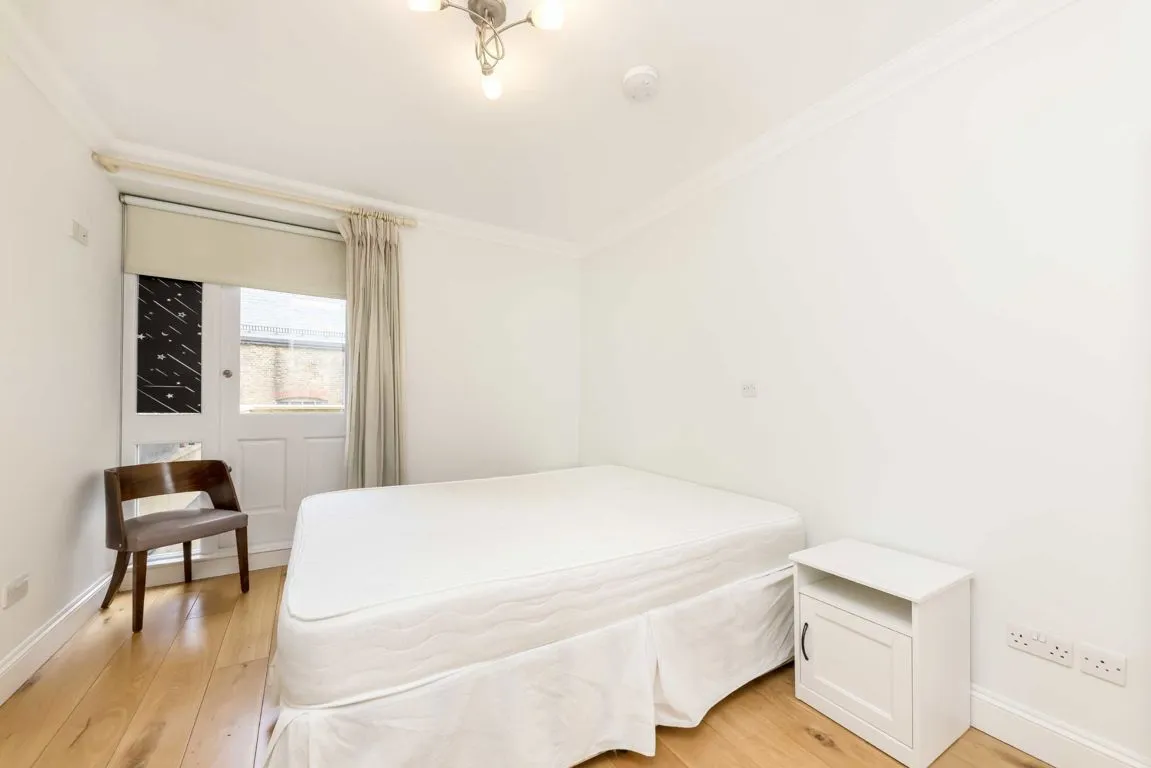 Turnham Green Terrace, W4, photo 5