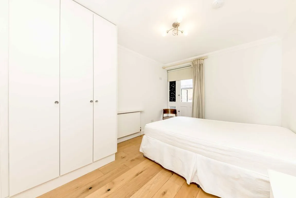 Turnham Green Terrace, W4, photo 4