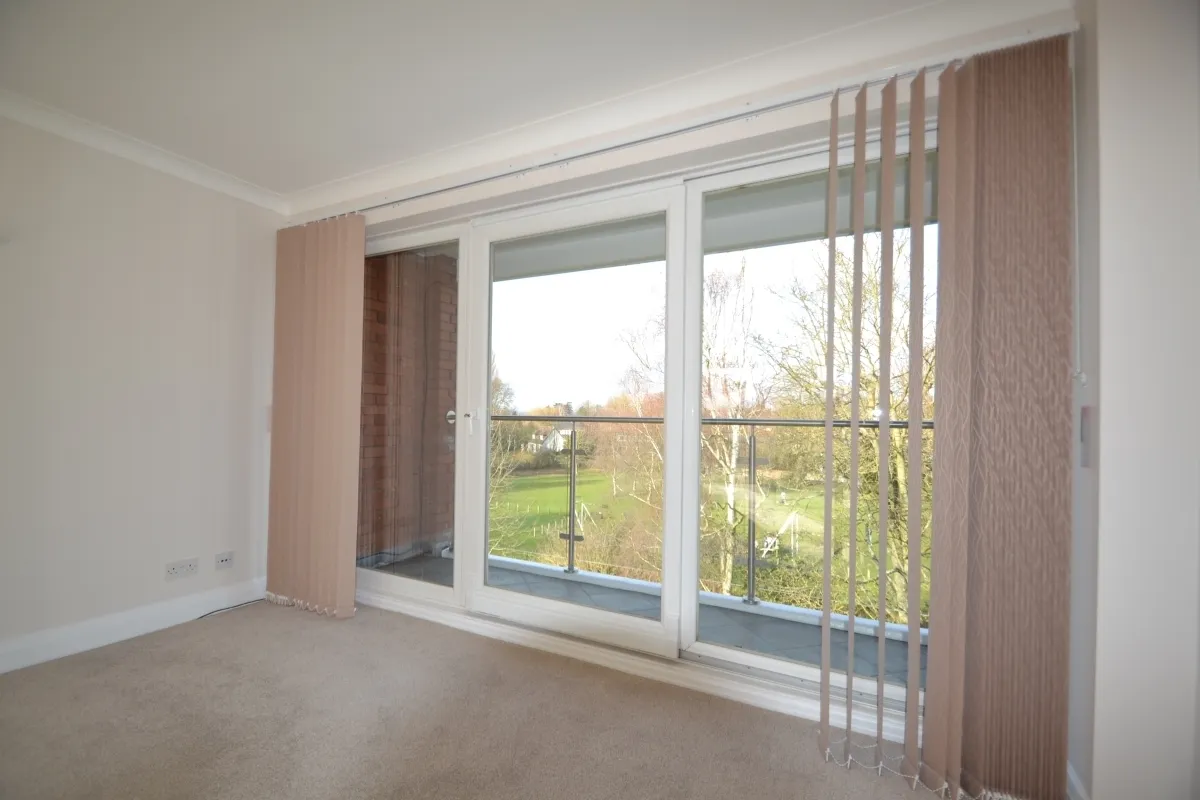 Grosvenor Drive Maidenhead SL6, photo 4