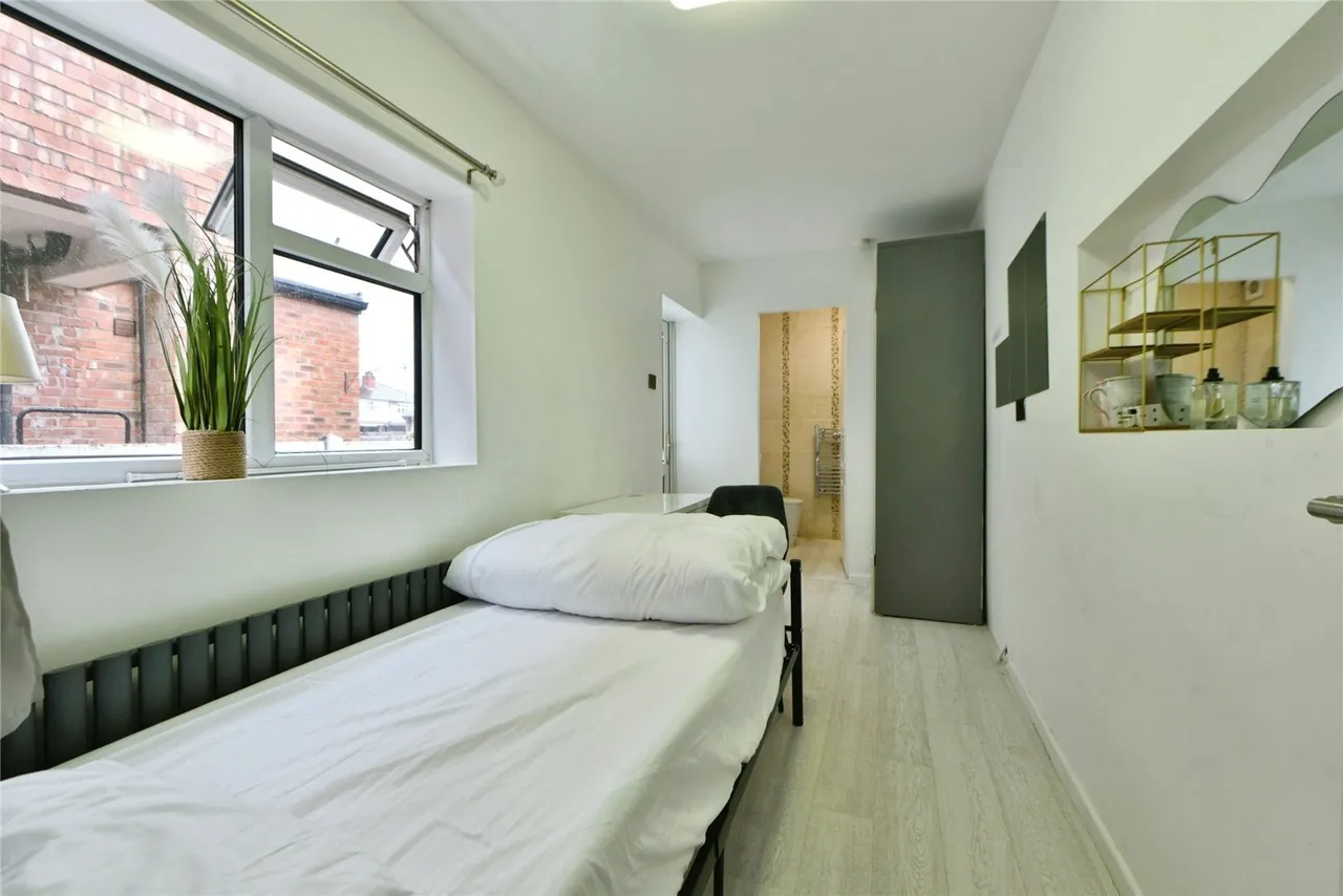 Egerton Road South, Manchester, Greater Manchester, M21, photo 16