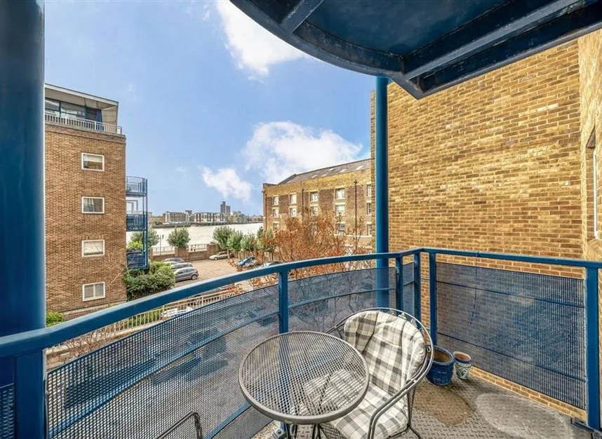 Jardine Road, The Highway, E1W, photo 6