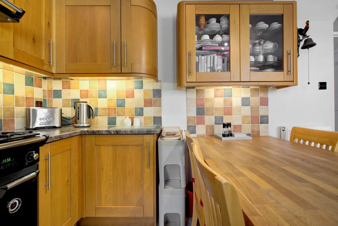 38 Kylemore Drive, Heswall, Wirral, Merseyside, CH61 6YF, photo 11