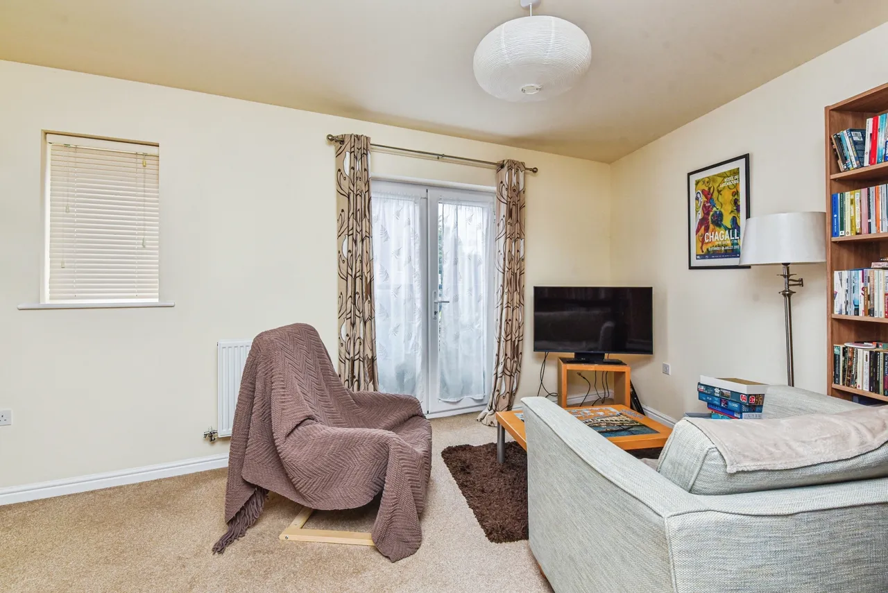 Scholars Way, Melksham, photo 5