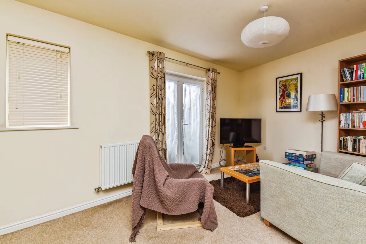 Scholars Way, Melksham, photo 6