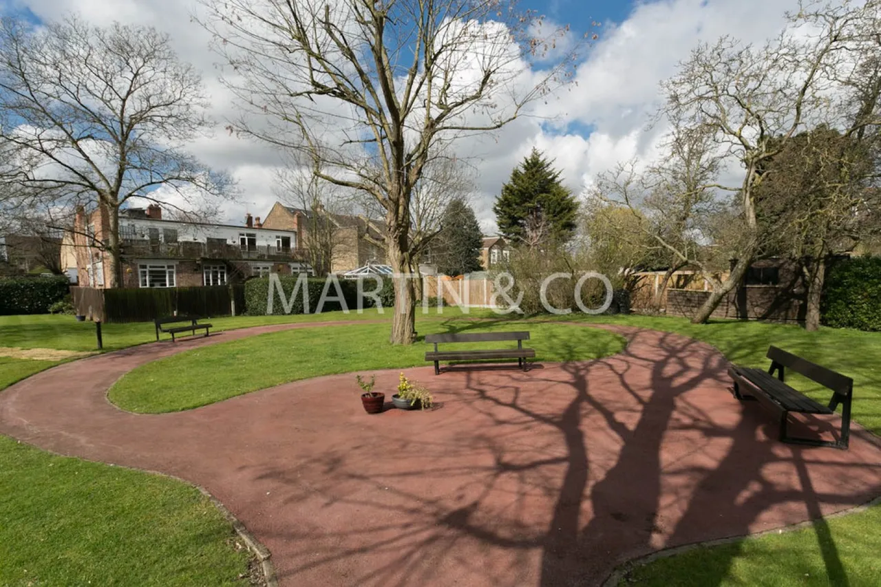 Ennerdale Court, Wanstead, photo 7