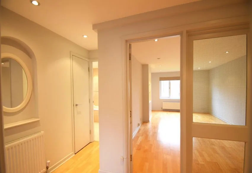 Rothschild Road, W4, photo 3