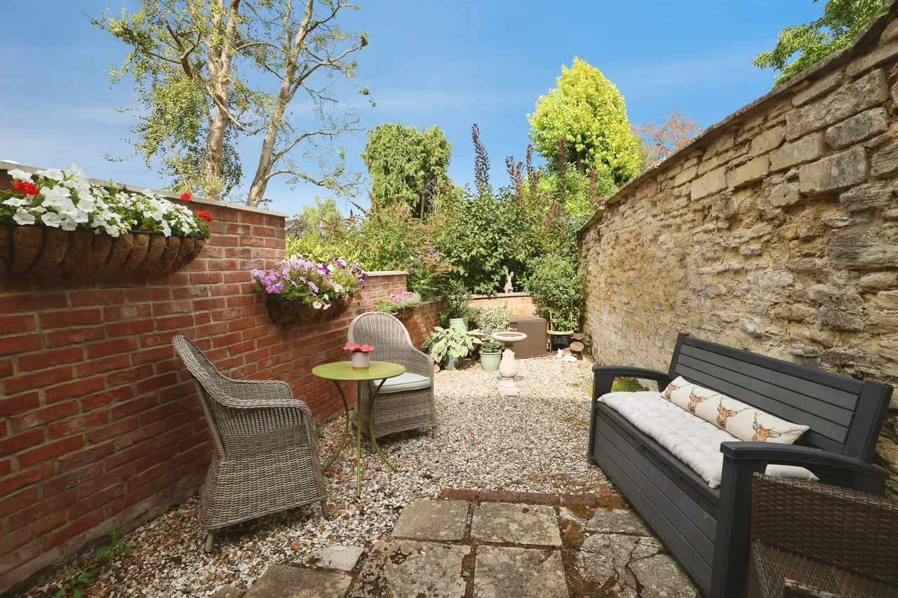 The Green, Calne, SN11, photo 14