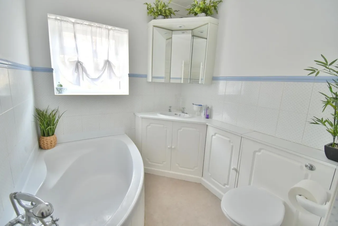 Magna Road, BH11, photo 21