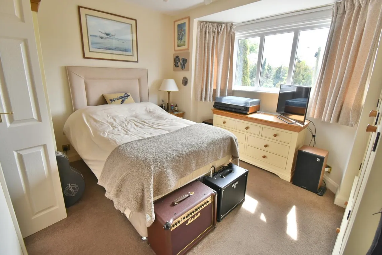 Magna Road, BH11, photo 17