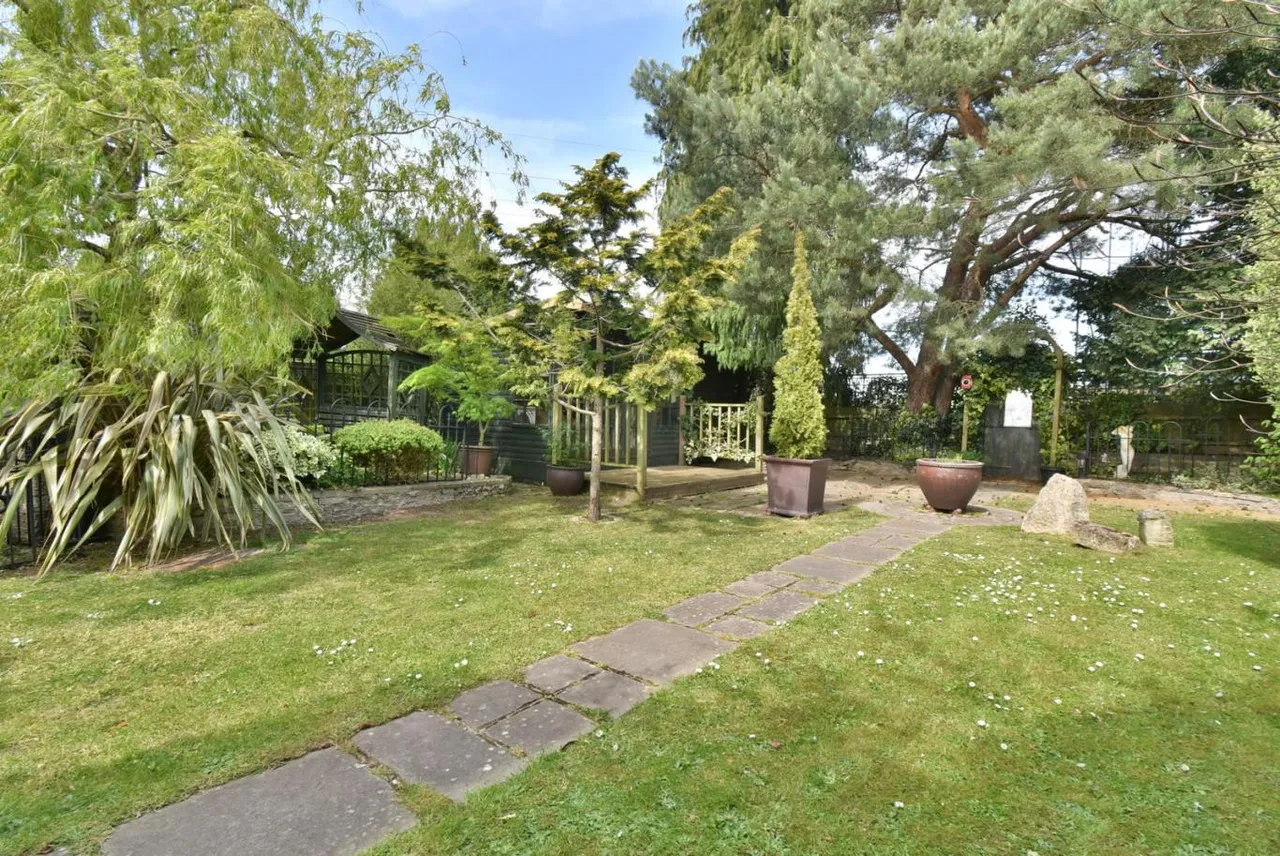 Magna Road, BH11, photo 25