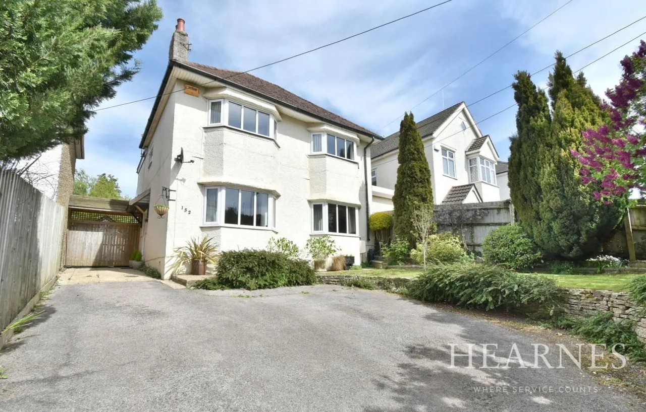 5 bed house for sale, Magna Road, BH11