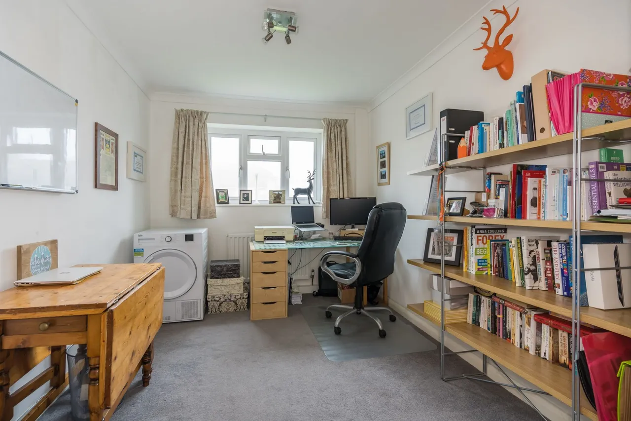 Gurnells Road, Seer Green, HP9, photo 9