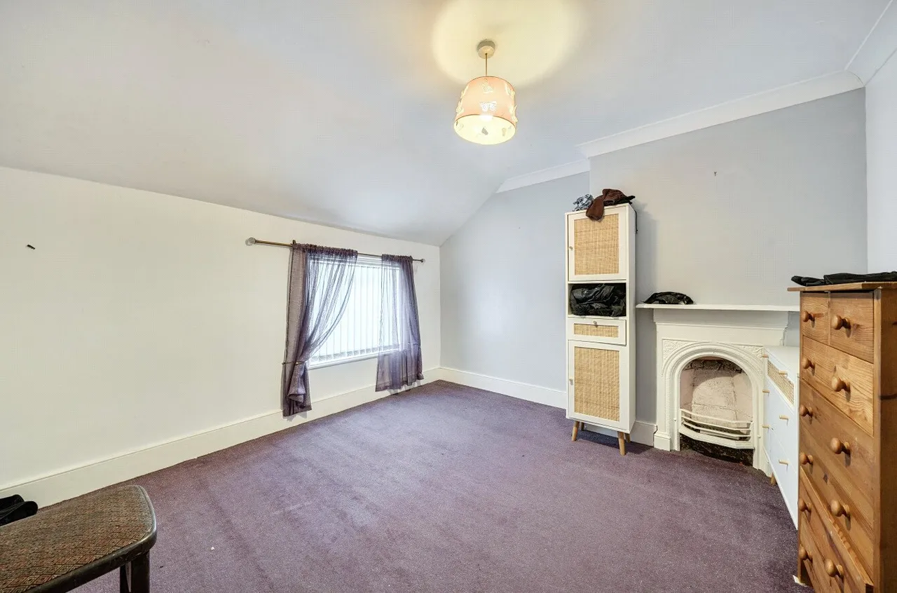Nelson Street, Llandrindod Wells, LD1, photo 18
