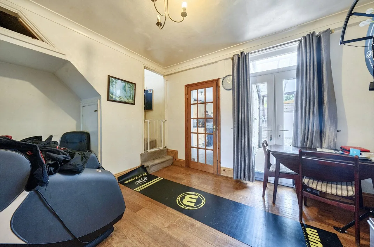 Nelson Street, Llandrindod Wells, LD1, photo 6