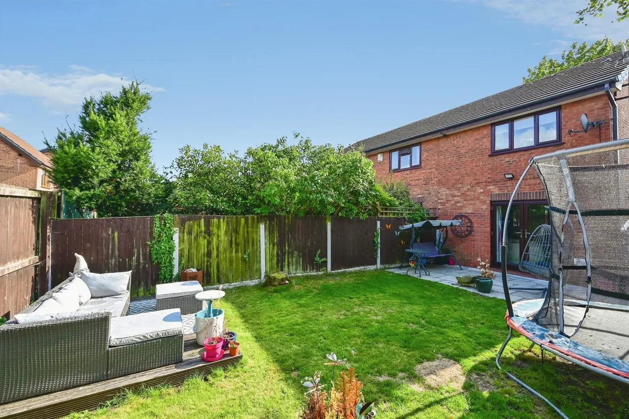 Kestrel Grove, Liverpool, L26, photo 11