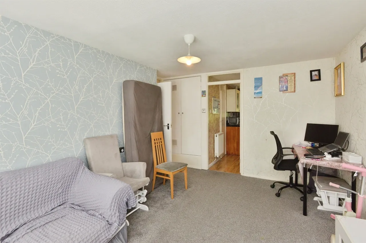 Earls Willow, New Bradwell, Milton Keynes, photo 6