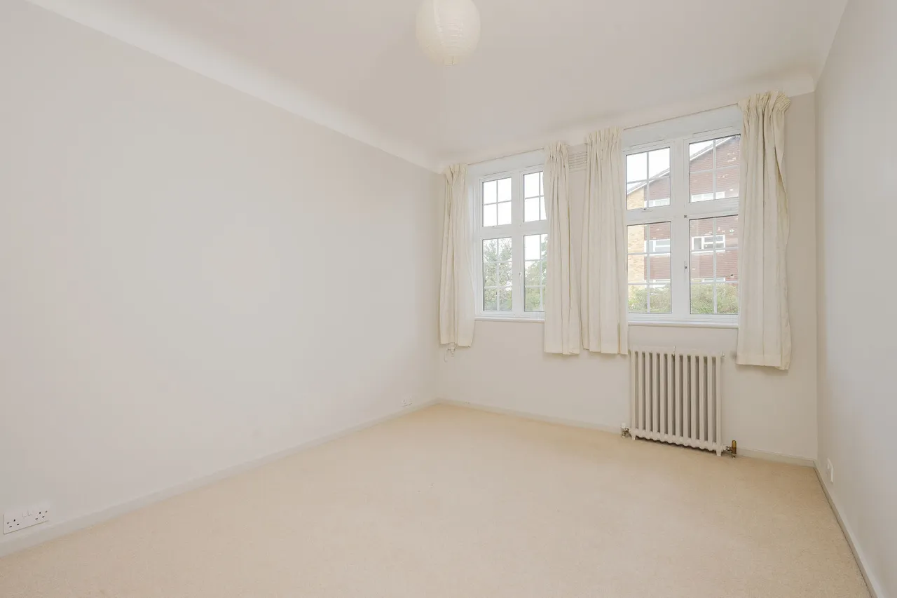 The Downs, London, SW20, photo 7