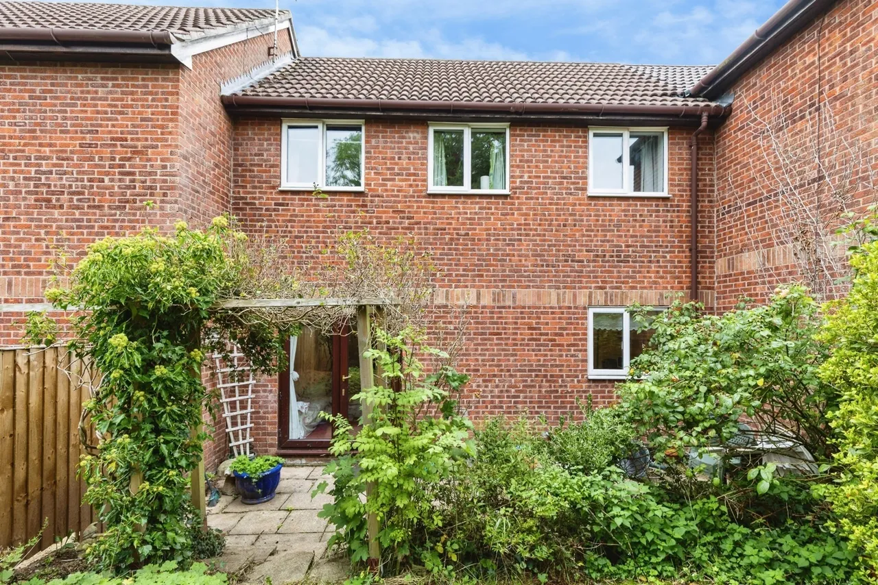 Springfields, Mickle Trafford, CH2, photo 15