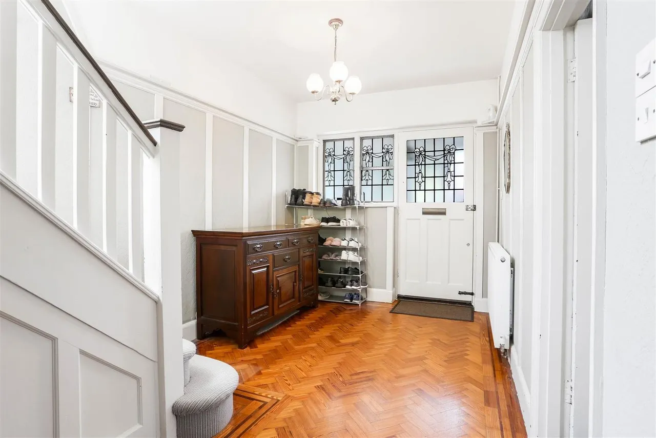 Avenue Road, Sutton, SM2 6JB, photo 6