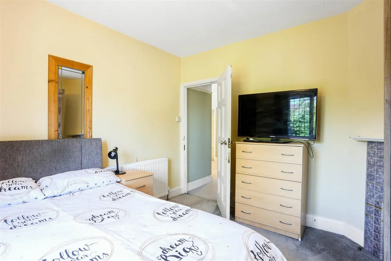 Avenue Road, Sutton, SM2 6JB, photo 34
