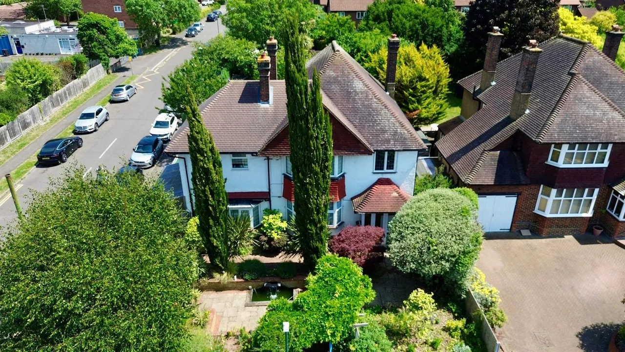 Avenue Road, Sutton, SM2 6JB, photo 5
